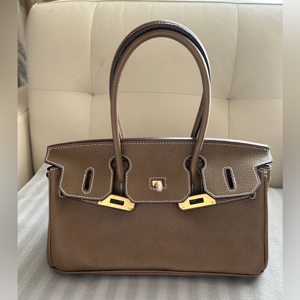 Shoulder bag